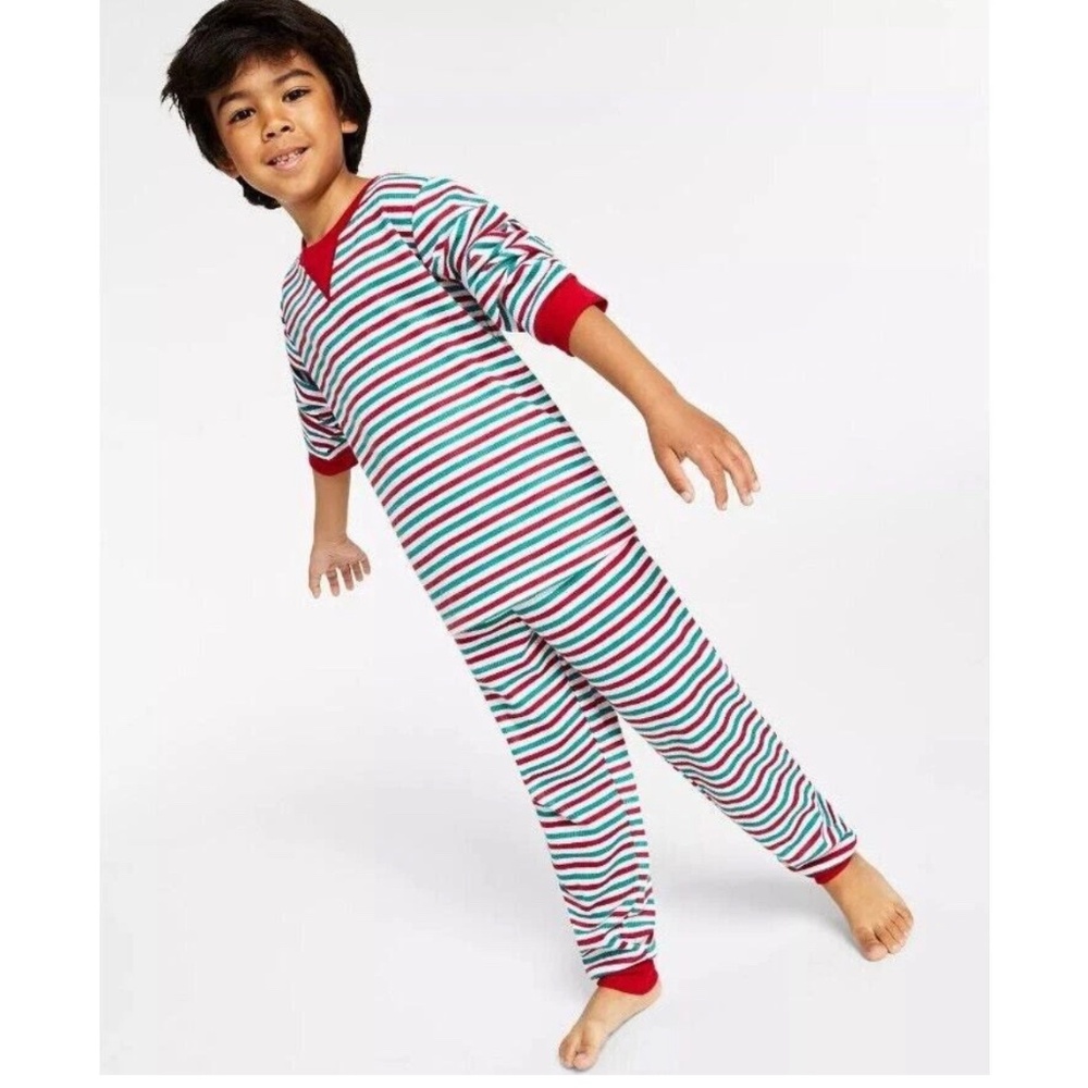 Kids Unisex Holiday Christmas 2 Piece Pajama Set 2T-4T